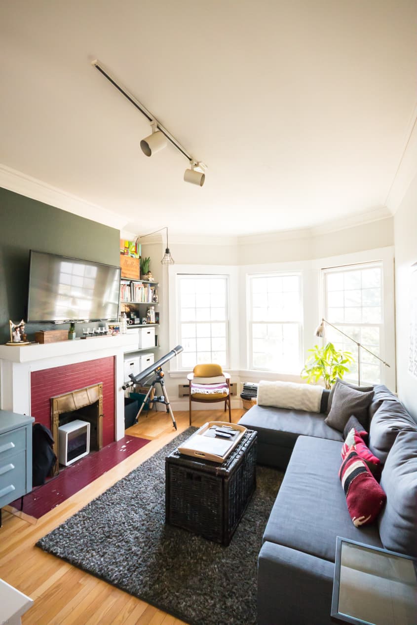 House Tour Cute & Cozy Cole Valley Rental Apartment Therapy